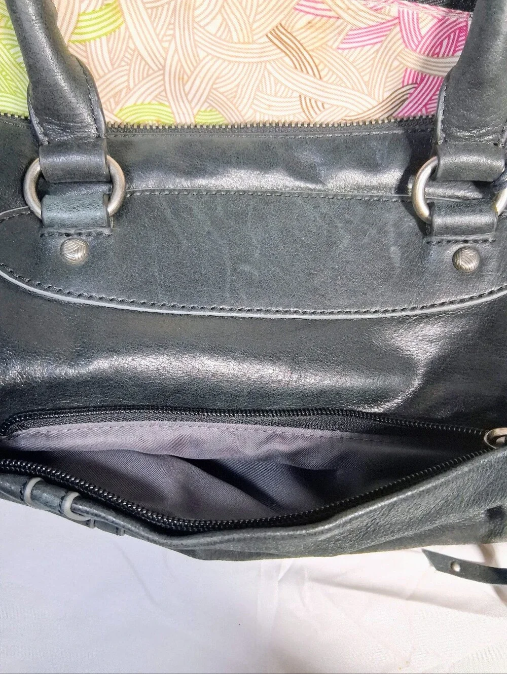 The Sak Genune Black Leather Braided Handles Hobo Interior Zipper Closure Purse